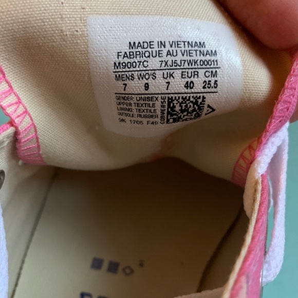 Shoes - Picture 6 of 6